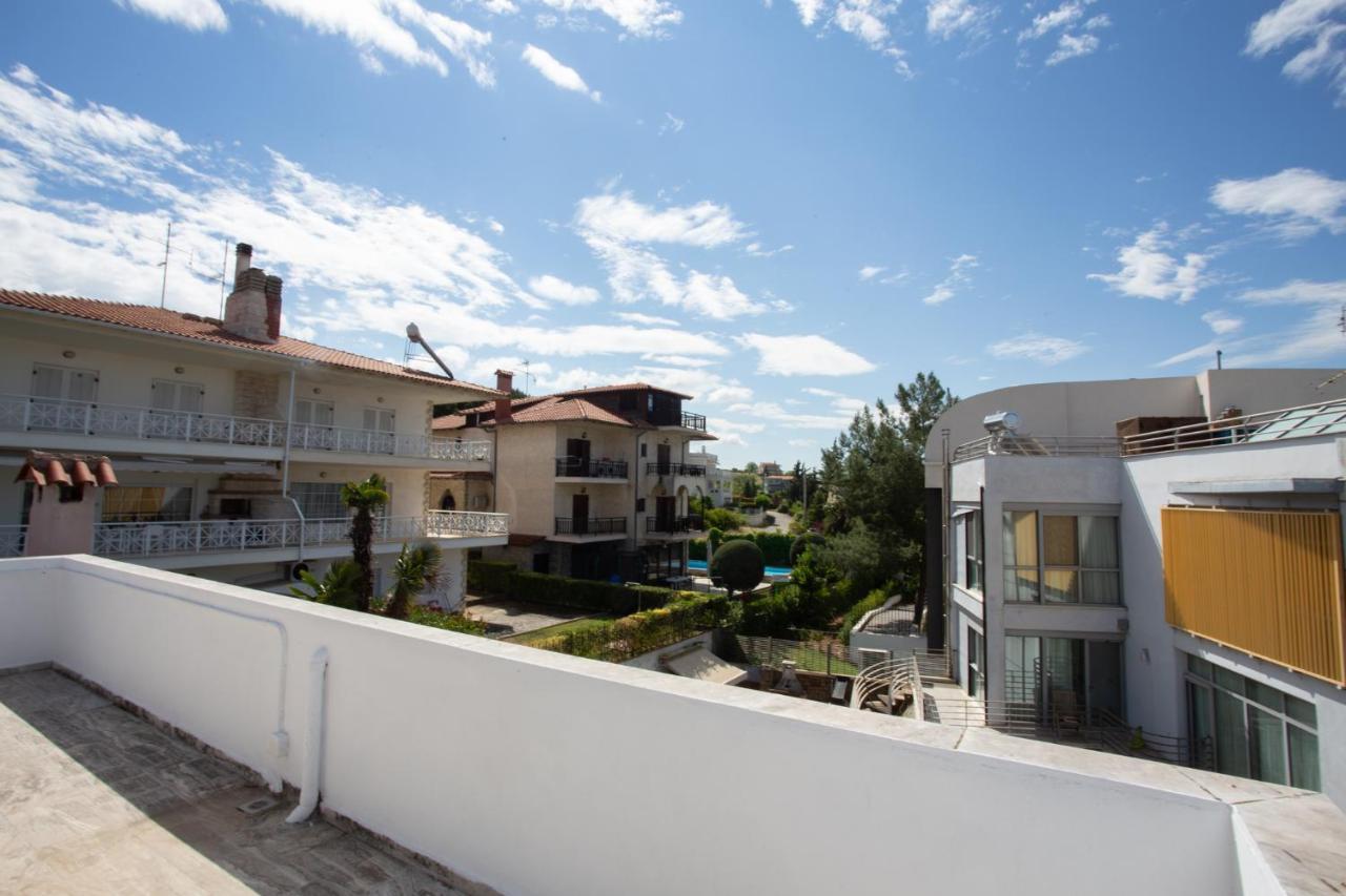 Τraditional Fully Detached Villa On A Luxurious Hillock Of Thessaloniki With Its Own Garden Also For Family & Wedding Gatherings For 10 To 25 People Only 15 Minutes From Airport Exteriér fotografie